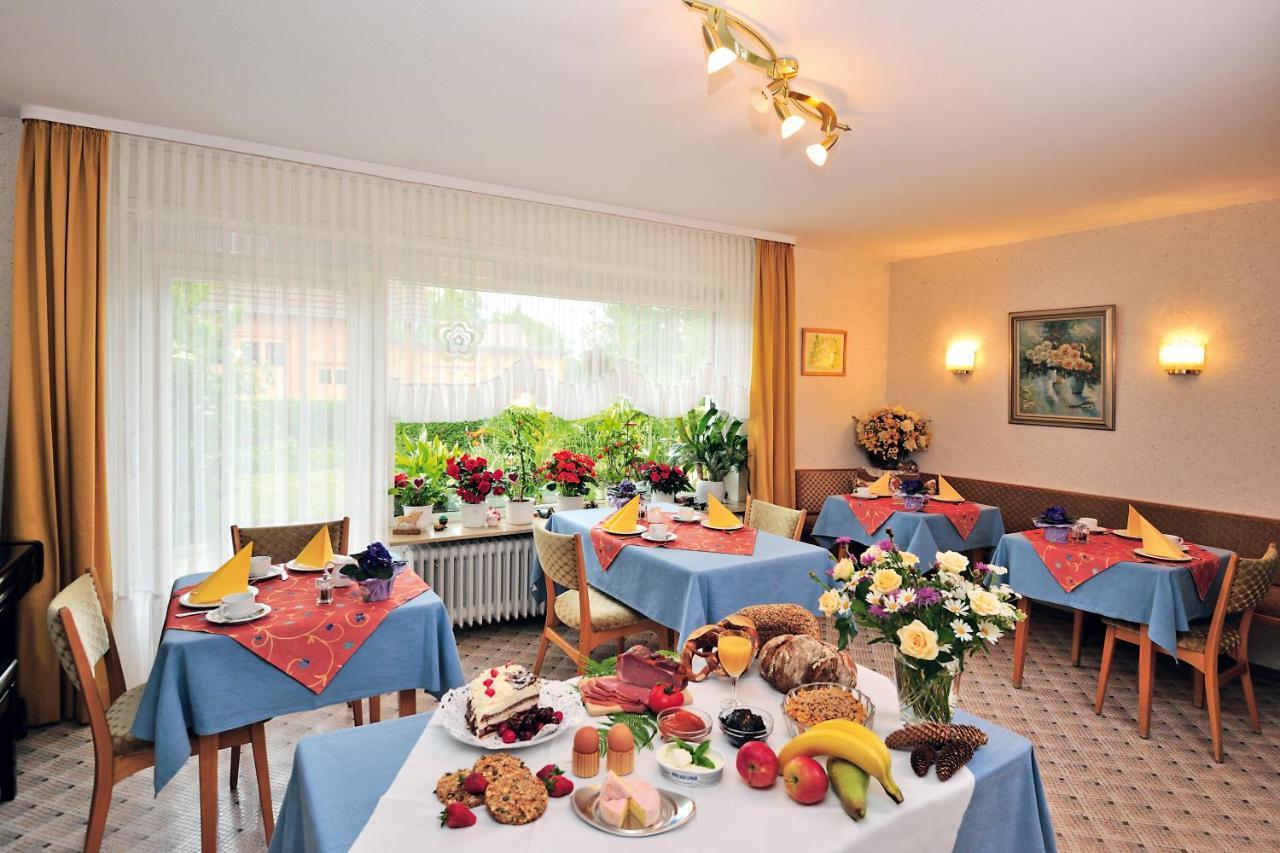 Hotel Pension Heidi Dobel Buitenkant foto